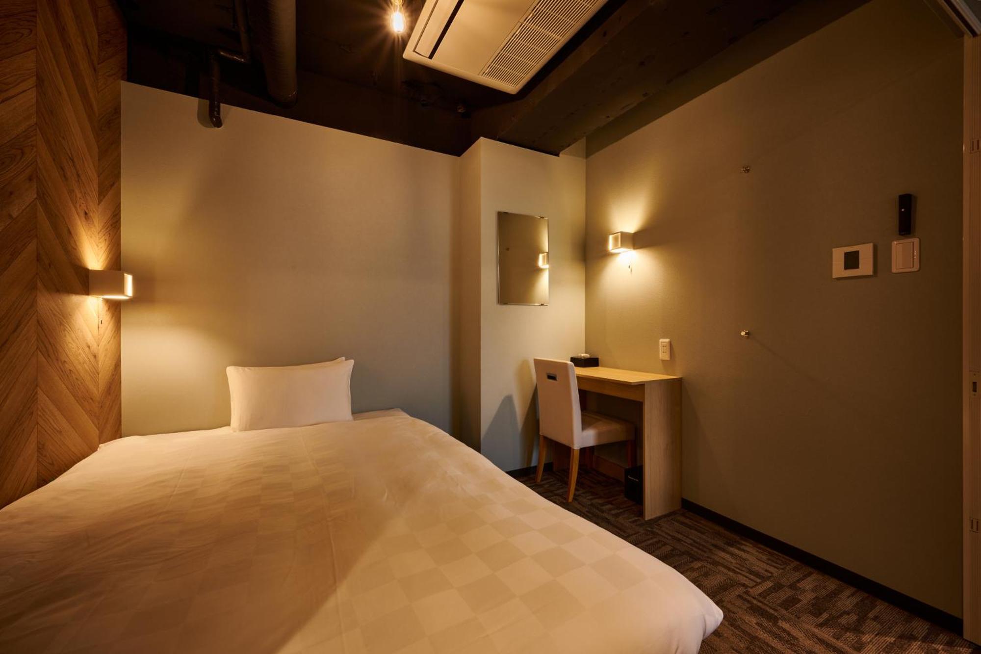 Capsule Continue Nijojokita Kapselhotel